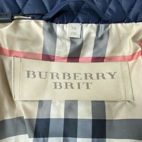 NWT | Burberry | Navy Puffer Jacket | Navy Blue | XXL - Picture 9 of 14